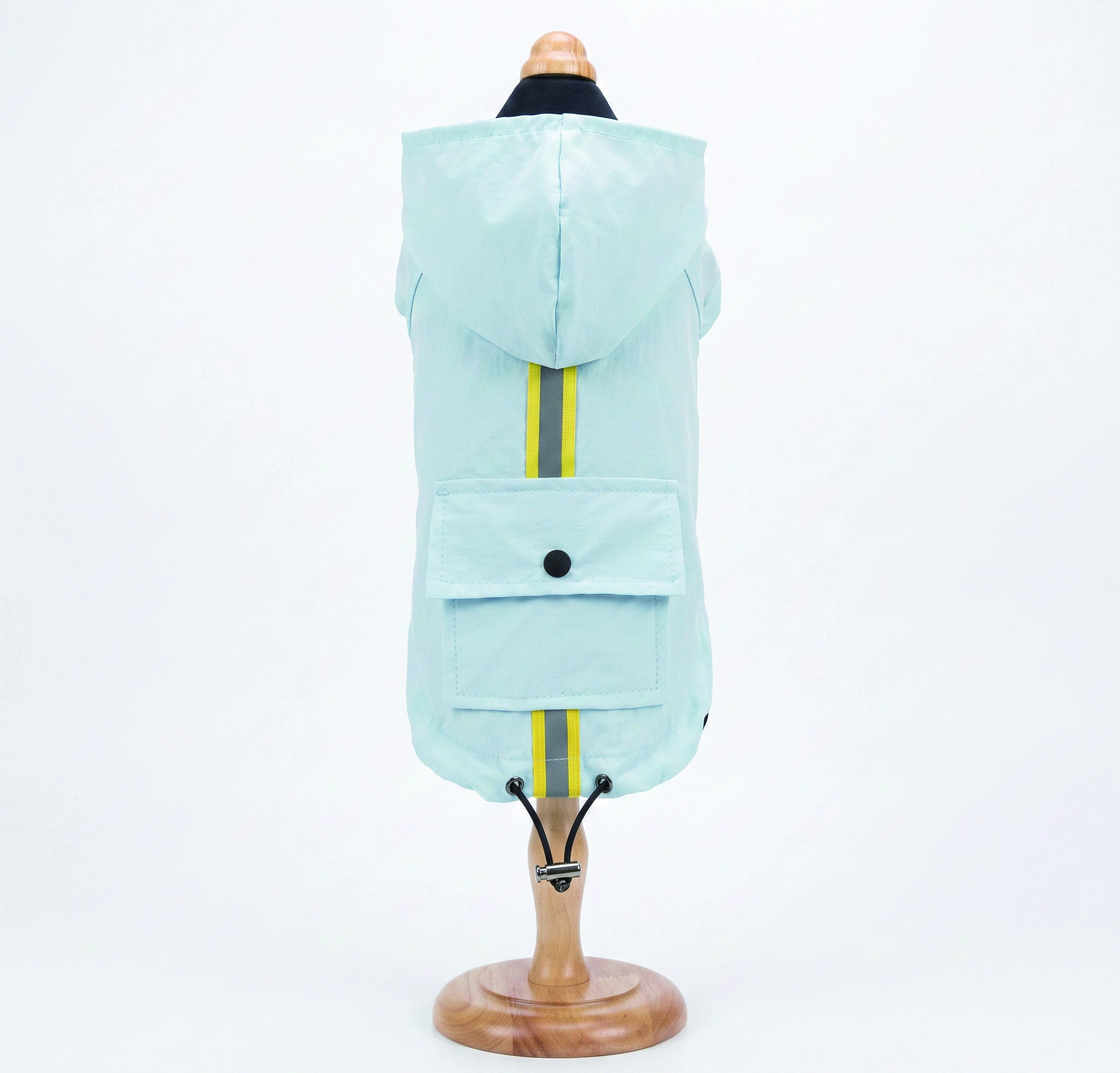 Pale Blue Zip Layer, overall design view